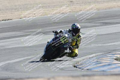 media/Nov-01-2025-CVMA (Sat) [[fc0f7531b8]]/Race 9-Amateur Supersport Middleweight/
